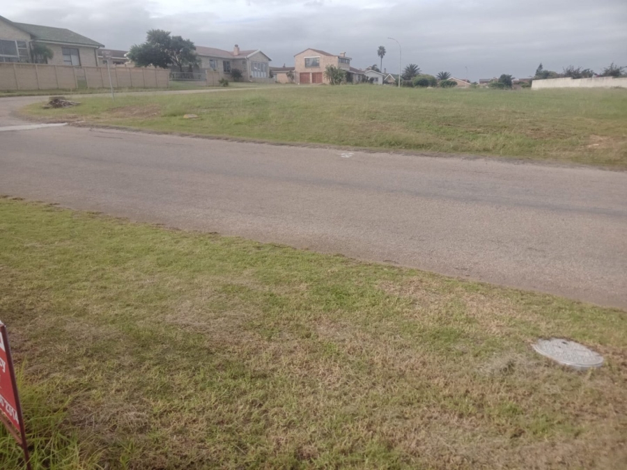 Commercial Property for Sale in Wavecrest Eastern Cape